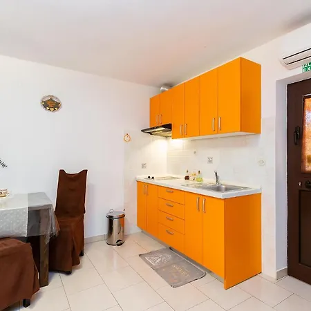 Alice Oasis - Apartment