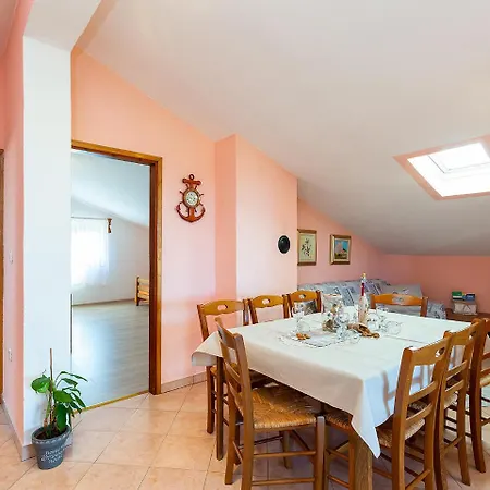 Apartment Alice Oasis -