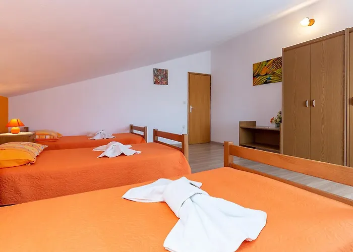 Alice Oasis - 포레치