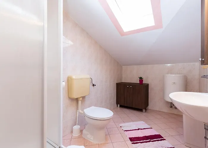 Alice Oasis - 아파트 *